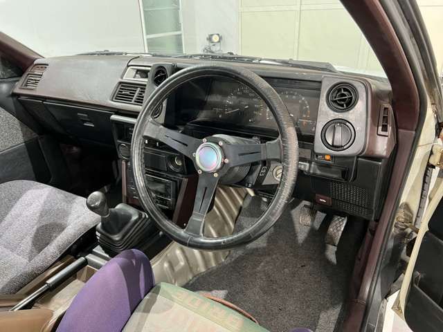 TOYOTA COROLLA LEVIN 1983 Image 31