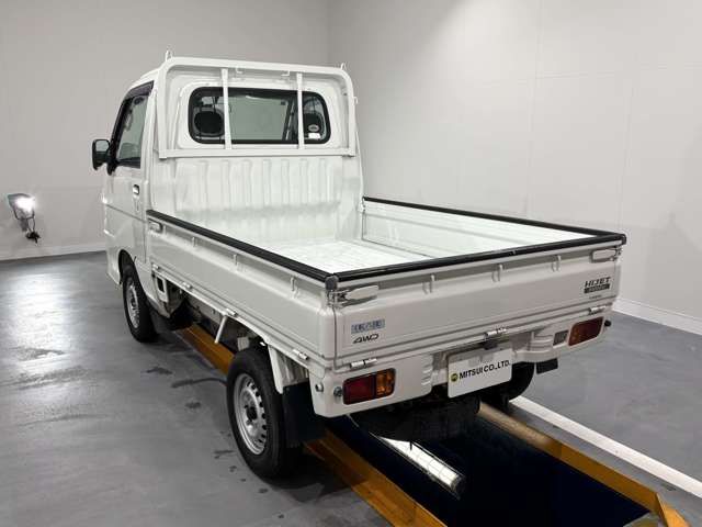 DAIHATSU HIJET TRUCK 4WD 2010 Image 31