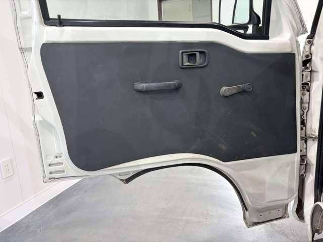 DAIHATSU HIJET TRUCK 4WD 2010 Image 31