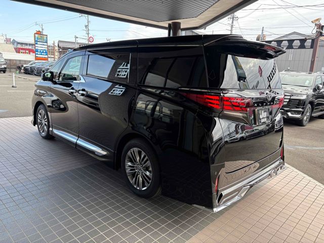 TOYOTA ALPHARD HYBRID 2024 Image 31