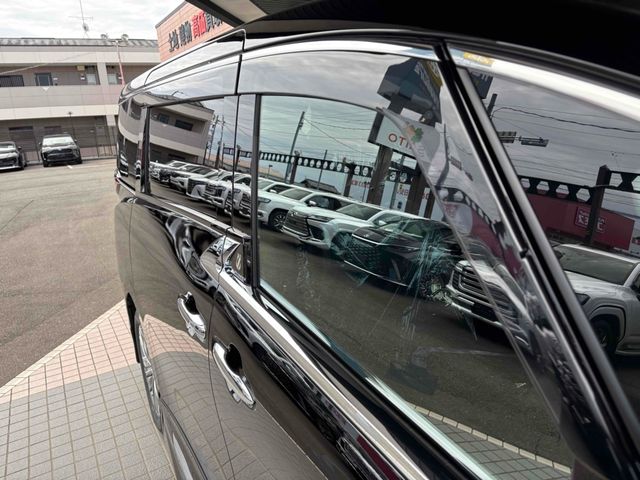 TOYOTA ALPHARD HYBRID 2024 Image 31