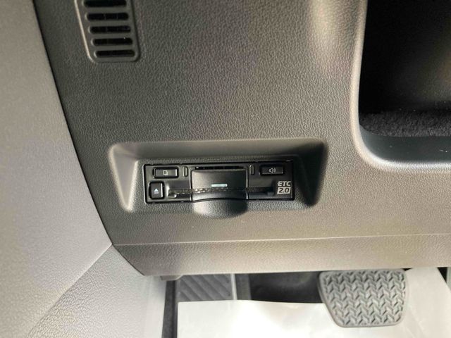 TOYOTA ALPHARD HYBRID 2024 Image 31