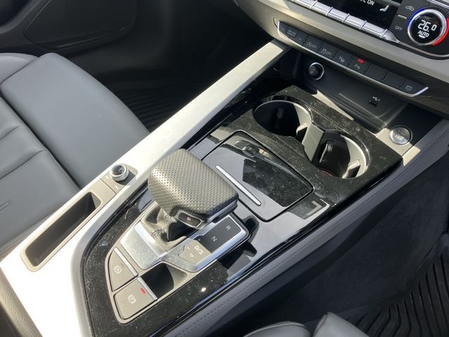 AUDI A4 2023 Image 31