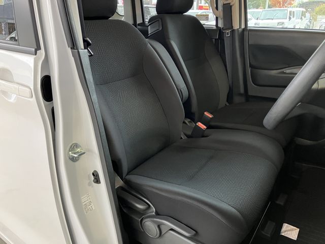 NISSAN ROOX 2024 Image 31