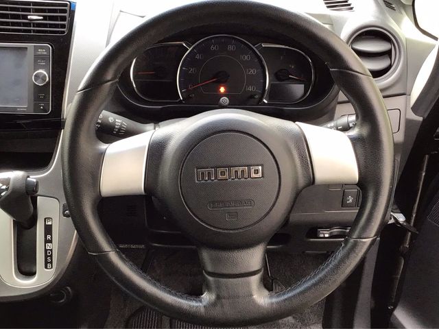 DAIHATSU MOVE CUSTOM 2014 Image 31