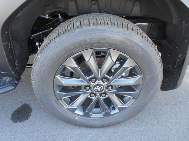 TOYOTA LANDCRUISER 250 2025 Image 31