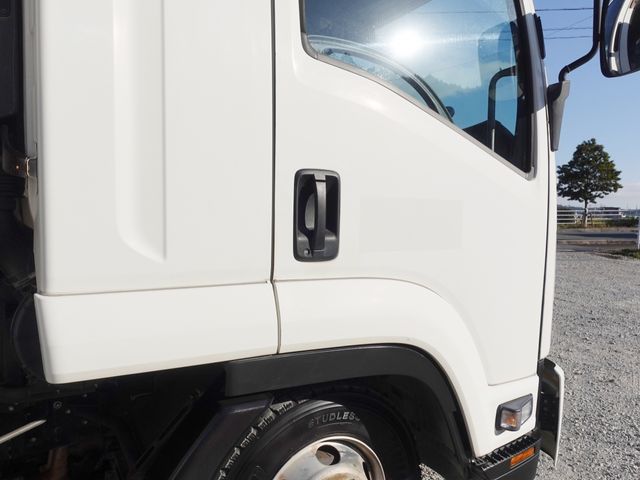 ISUZU FORWARD 2016 Image 31