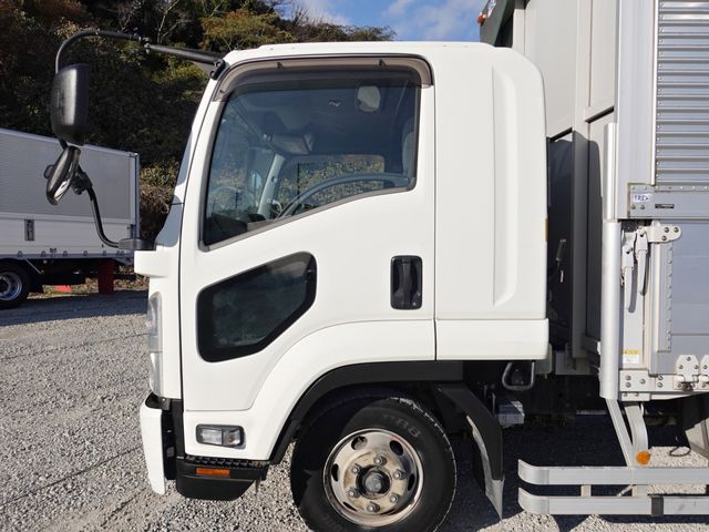 ISUZU FORWARD 2016 Image 31