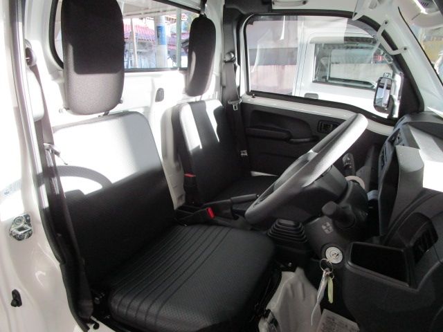 SUBARU SAMBAR TRUCK 4WD 2025 Image 31