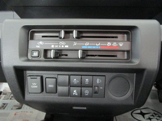 SUBARU SAMBAR TRUCK 4WD 2025 Image 31