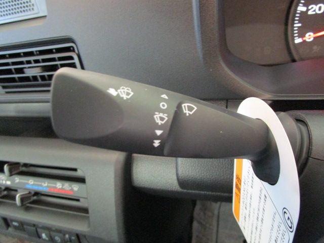 SUBARU SAMBAR TRUCK 4WD 2025 Image 31