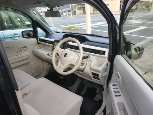 SUZUKI WAGON R 2017 Image 31