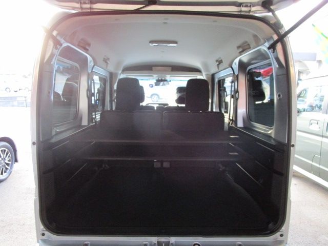 DAIHATSU ATRAI VAN 4WD 2022 Image 31