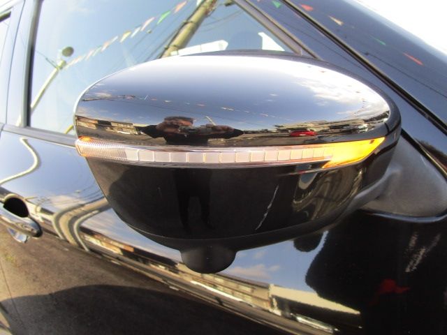 NISSAN JUKE 2017 Image 31