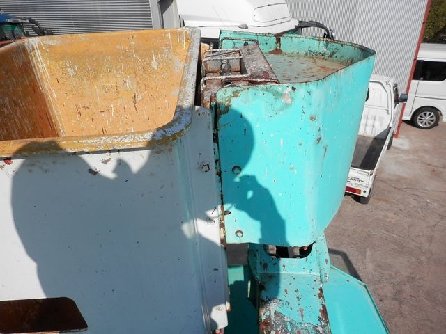 MITSUBISHI CANTER 2003 Image 31