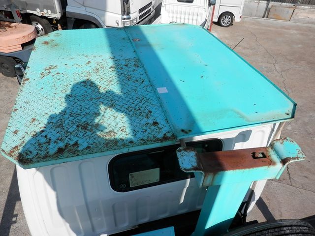 MITSUBISHI CANTER 2003 Image 31