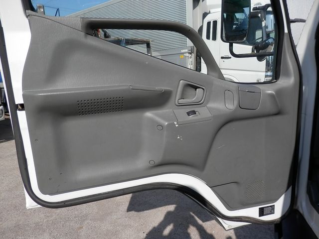 MITSUBISHI CANTER 2003 Image 31