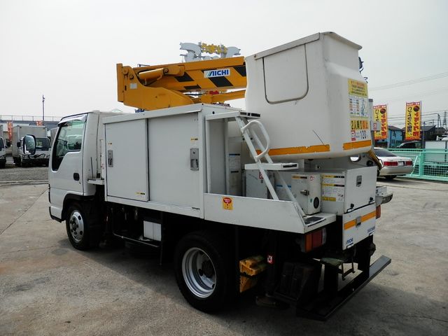 ISUZU ELF 2007 Image 31