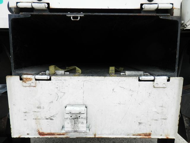 ISUZU ELF 2007 Image 31