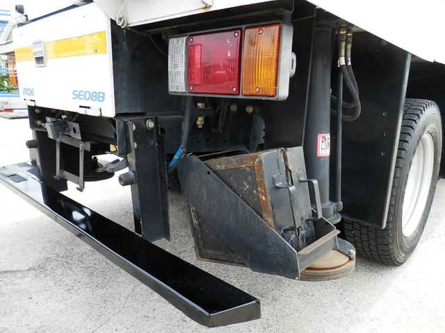 ISUZU ELF 2007 Image 31