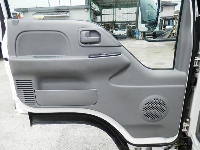 ISUZU ELF 2007 Image 31