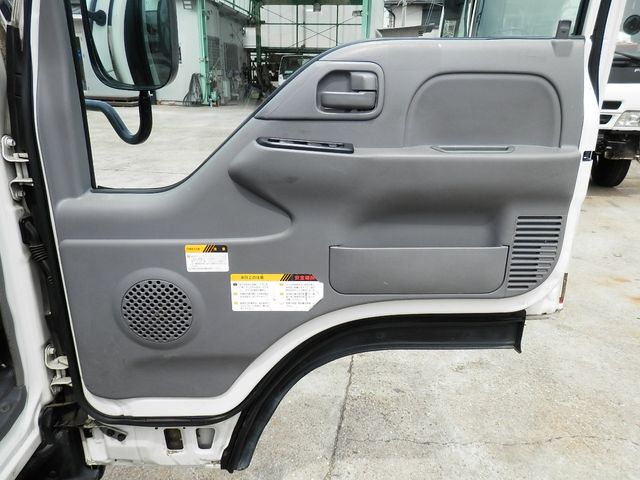 ISUZU ELF 2007 Image 31