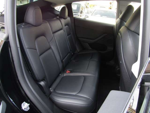 TESLA MODEL Y 2023 Image 31