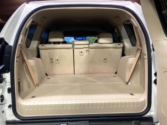 TOYOTA LANDCRUISER PRADO 2022 Image 31