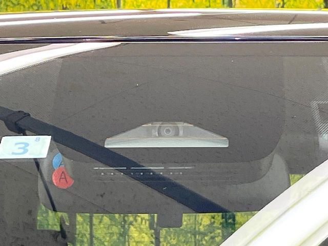 TOYOTA NOAH HYBRID 2023 Image 31