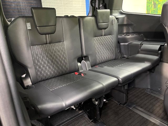 TOYOTA NOAH HYBRID 2023 Image 31