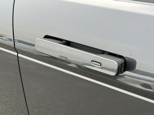 ROVER RANGE  EV 2024 Image 31