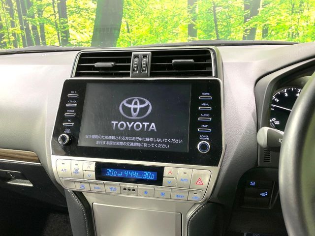 TOYOTA LANDCRUISER PRADO 2022 Image 31