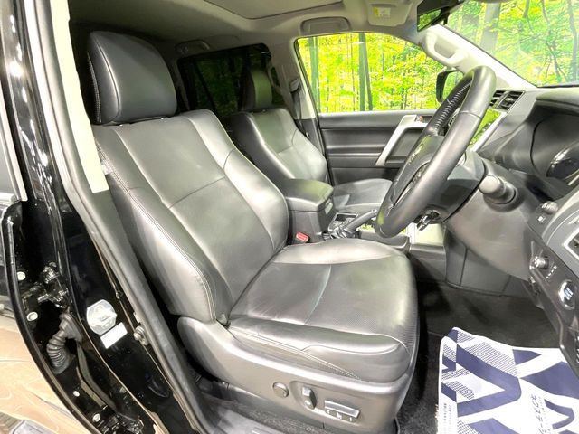 TOYOTA LANDCRUISER PRADO 2022 Image 31