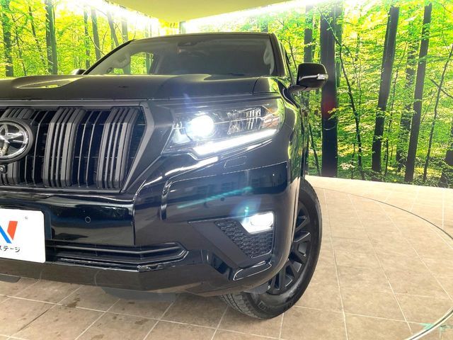 TOYOTA LANDCRUISER PRADO 2022 Image 31