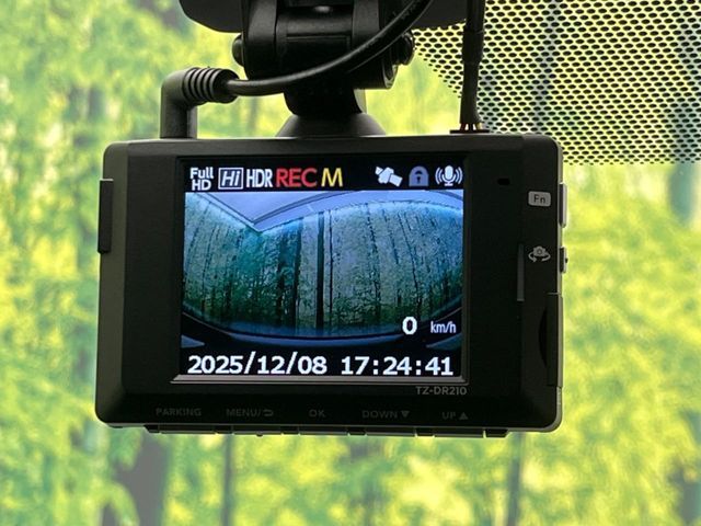 TOYOTA PRIUS 2024 Image 31