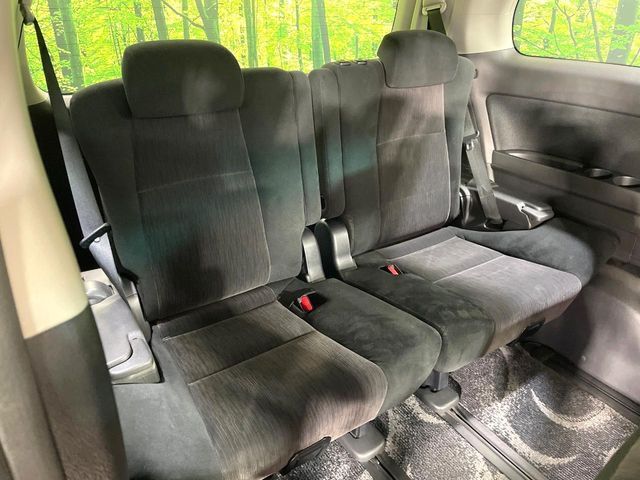 TOYOTA VELLFIRE 2012 Image 31