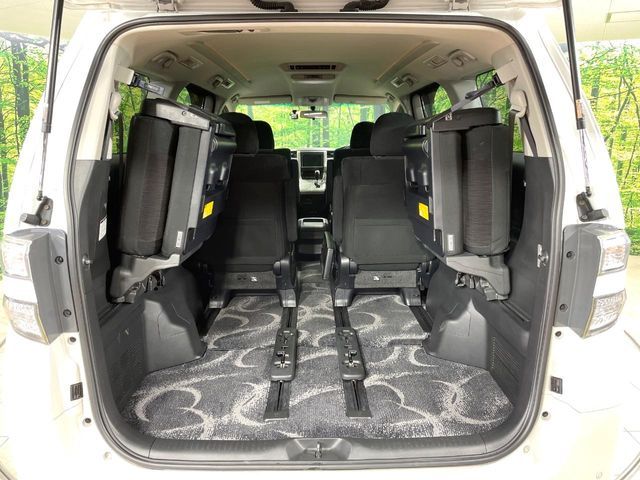 TOYOTA VELLFIRE 2012 Image 31