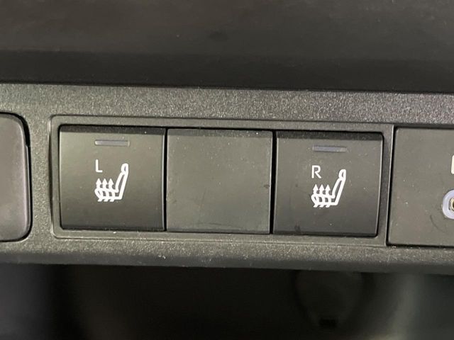 TOYOTA YARIS CROSS HYBRID 2024 Image 31