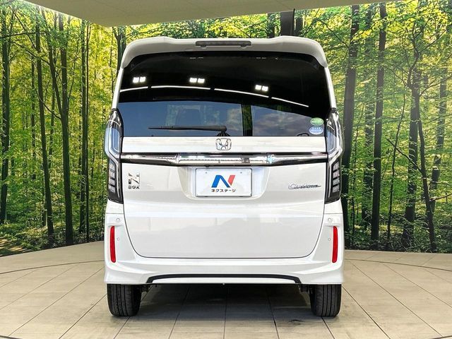 HONDA N BOX CUSTOM 2018 Image 31