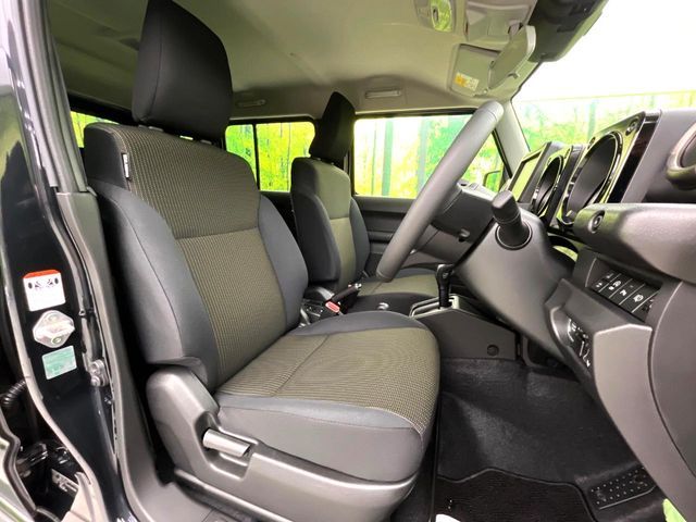 SUZUKI JIMNY NOMADE 2025 Image 31