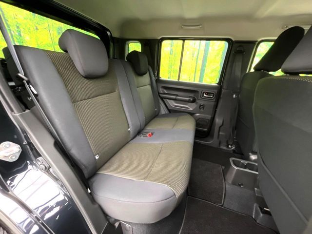 SUZUKI JIMNY NOMADE 2025 Image 31