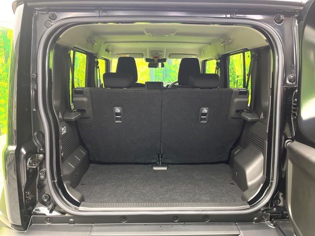 SUZUKI JIMNY NOMADE 2025 Image 31