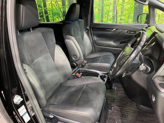 TOYOTA ALPHARD 4WD 2021 Image 31