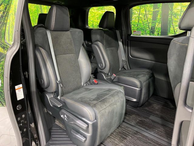 TOYOTA ALPHARD 4WD 2021 Image 31