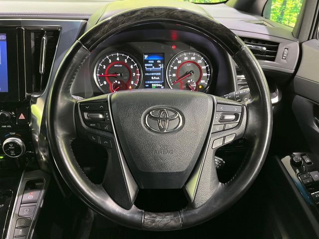 TOYOTA ALPHARD 4WD 2021 Image 31