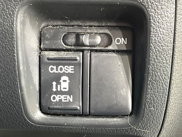 HONDA N BOX CUSTOM 2014 Image 31