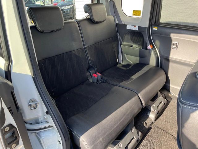 DAIHATSU TANTO CUSTOM 2016 Image 31