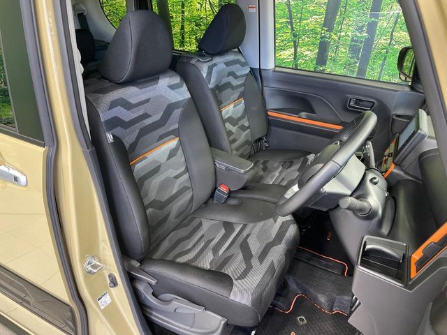 DAIHATSU TANTO FAN CROSS 2022 Image 31