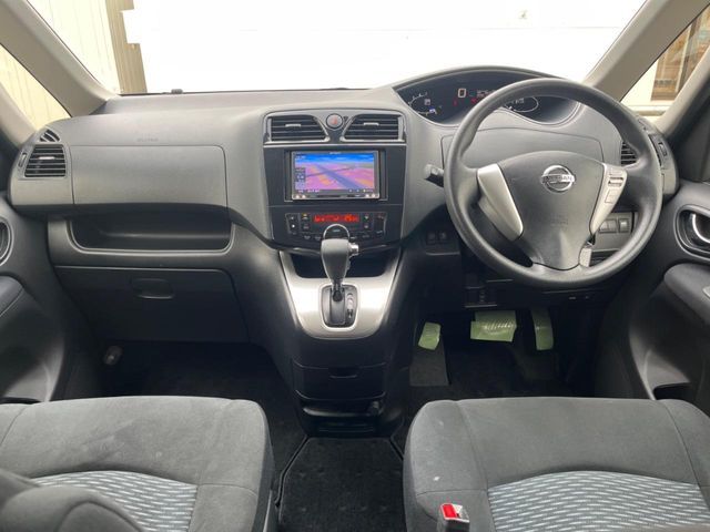 NISSAN SERENA  S-HYBRID 2013 Image 31