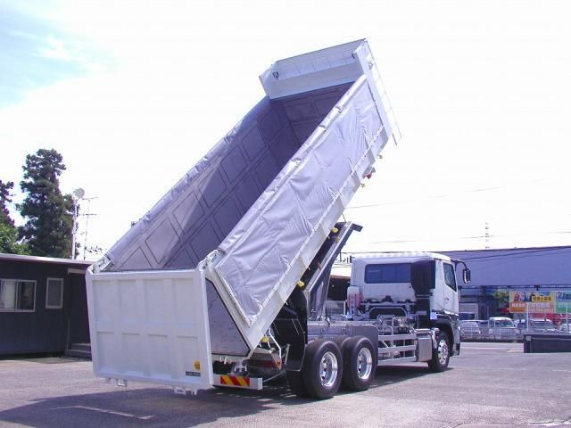 MITSUBISHI FUSOU SUPER GREAT 2025 Image 31